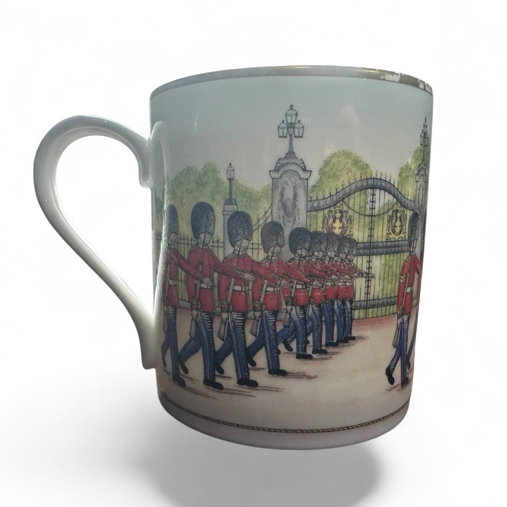 Halcyon Days Fine Bone China Mug Tea Cup Changing the Guard London